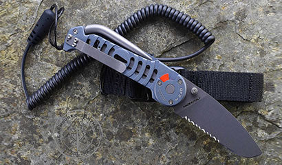 KNIVES